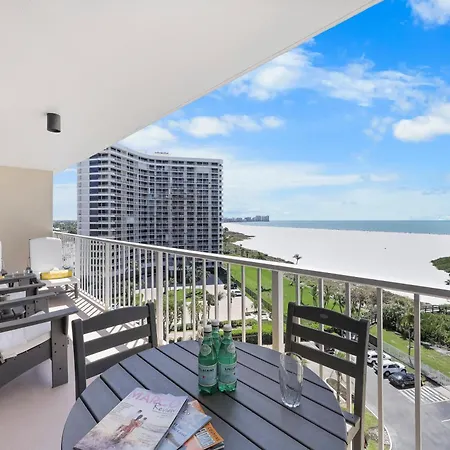 Villa South Seas Tower 3-905